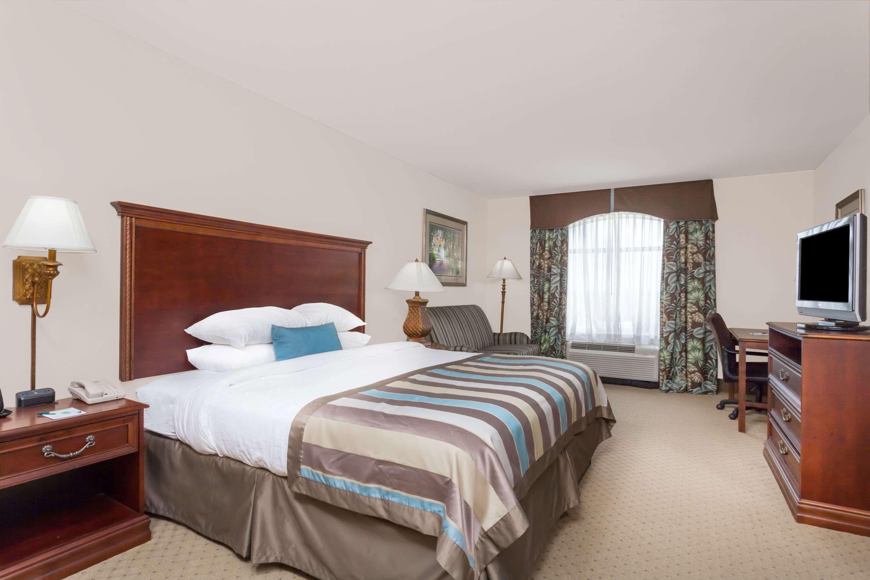 Wingate By Wyndham Columbia/Lexington Otel Dış mekan fotoğraf