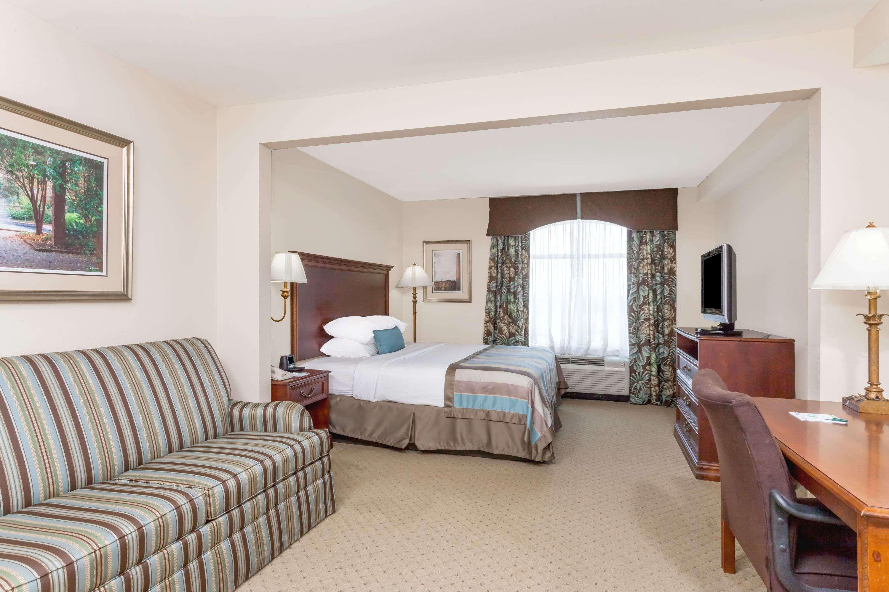 Wingate By Wyndham Columbia/Lexington Otel Dış mekan fotoğraf