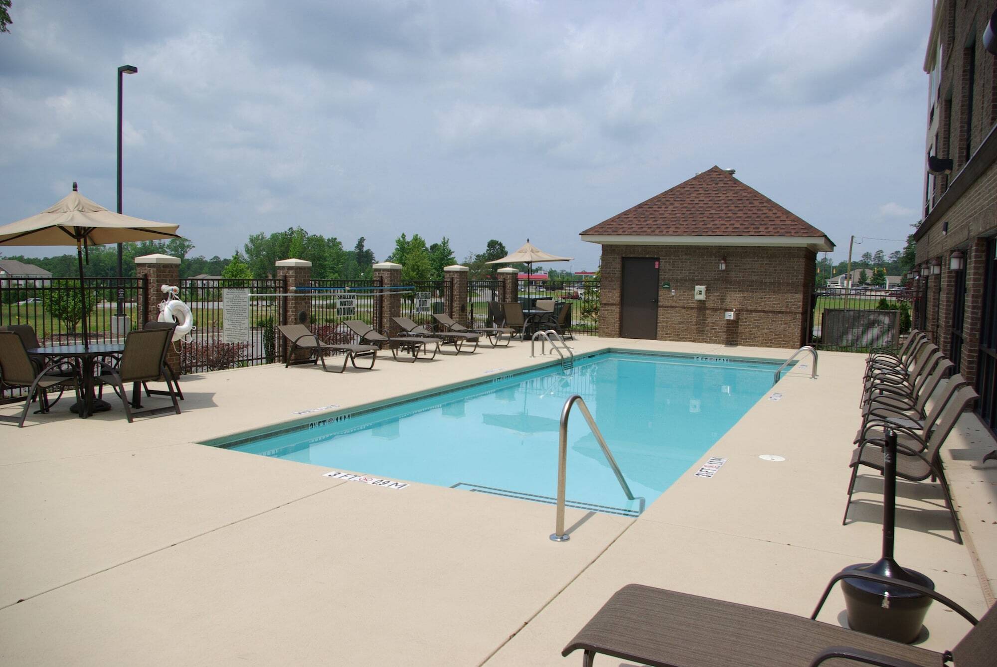 Wingate By Wyndham Columbia/Lexington Otel Dış mekan fotoğraf