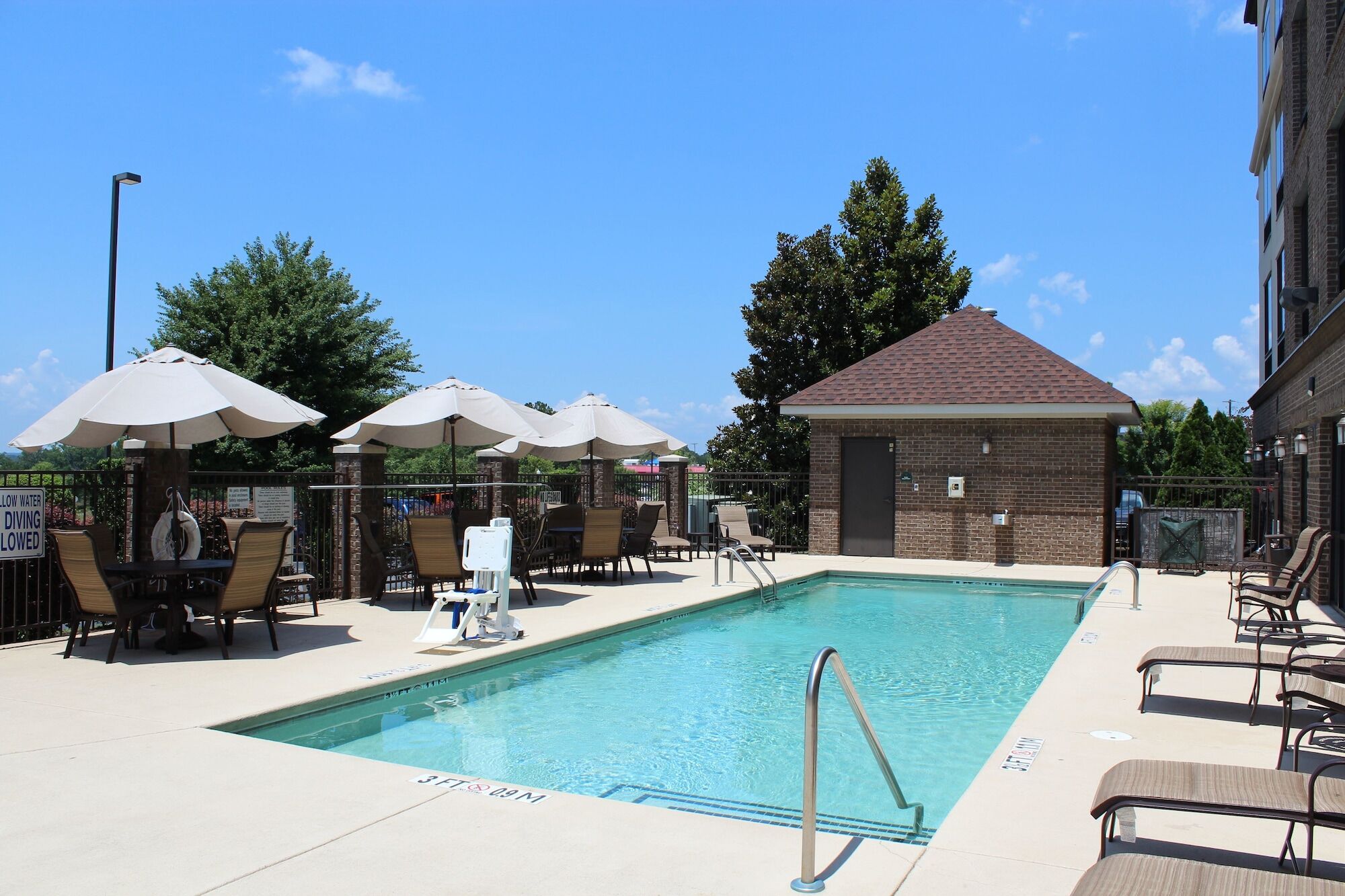 Wingate By Wyndham Columbia/Lexington Otel Dış mekan fotoğraf